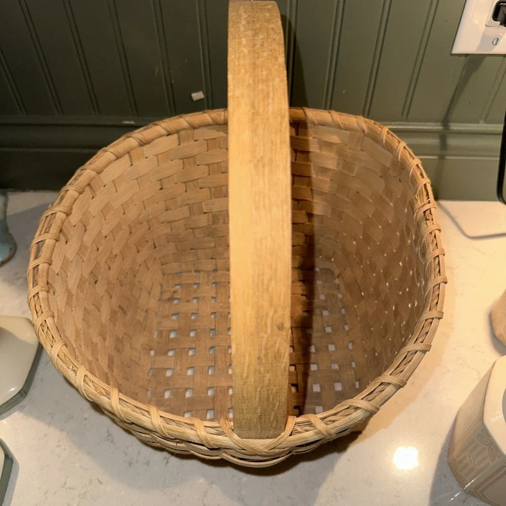 Vintage Signed 1993 Handmade Splint Wood Gathering Basket Modern Cottage Folk 01